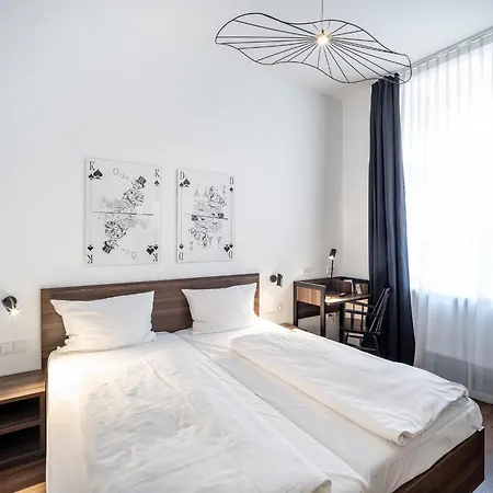 New Design Aparthotel *